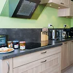 D'hôtes Au Coeur De Nancyb&b Alojamento de Acomodação e Pequeno-almoço 2*