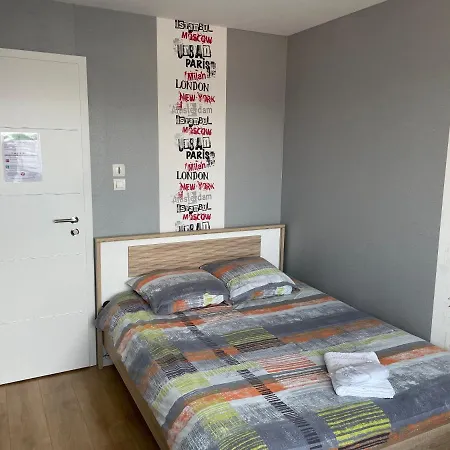 D'hotes Au Coeur De Nancyb&b Alojamento de Acomodação e Pequeno-almoço