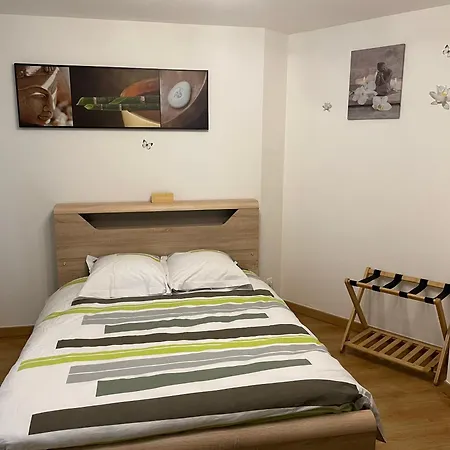 D'hotes Au Coeur De Nancyb&b Proche Gare De Bed and Breakfast 2*
