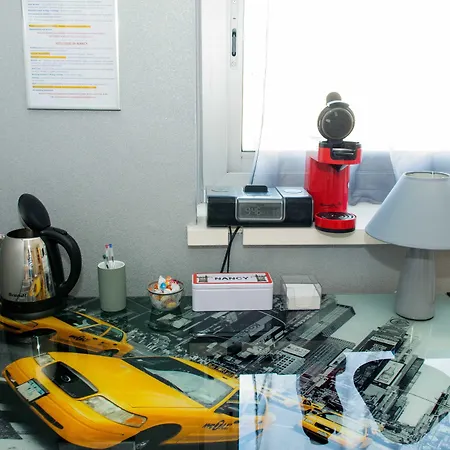 Couette-café D'hôtes Au Coeur De Nancyb&b