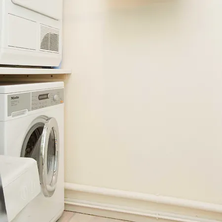 Couette-café D'hôtes Au Coeur De Nancyb&b