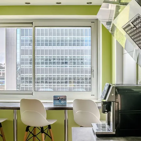 Couette-café D'hôtes Au Coeur De Nancyb&b