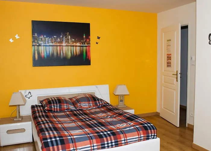 فندق مبيت وإفطار D'hotes Au Coeur De Nancyb&b Proche Gare De