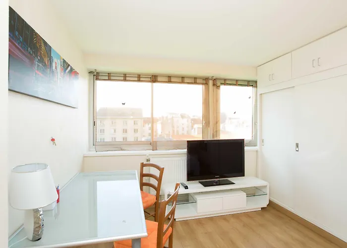 D'hotes Au Coeur De Nancyb&b Proche Gare De Bed & Breakfast 2*