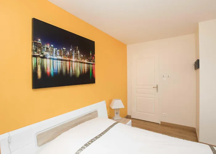 D'hotes Au Coeur De Nancyb&b Proche Gare De فندق مبيت وإفطار 2*