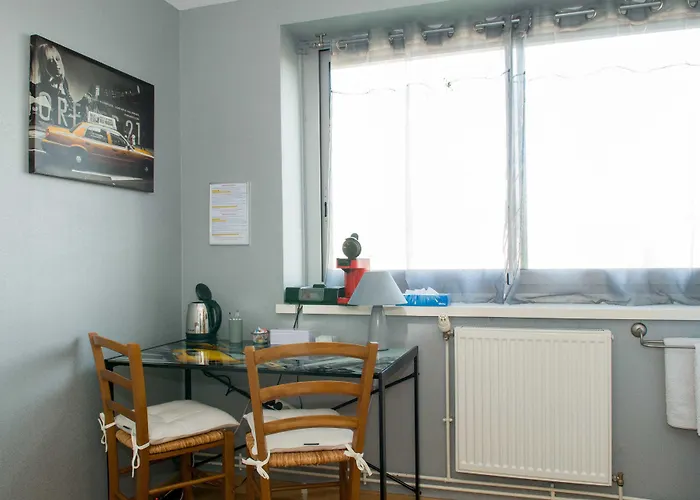 Bed & Breakfast D'hotes Au Coeur De Nancyb&b Proche Gare De 2*