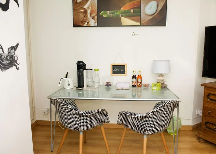 فندق مبيت وإفطار D'hotes Au Coeur De Nancyb&b Proche Gare De